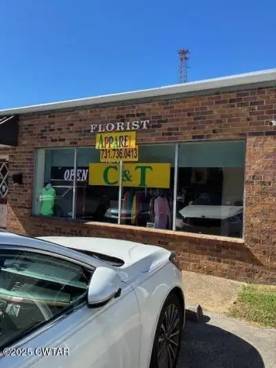 Fully Leased Multi-tenant Retail Building in Downtown Jackson, Tn