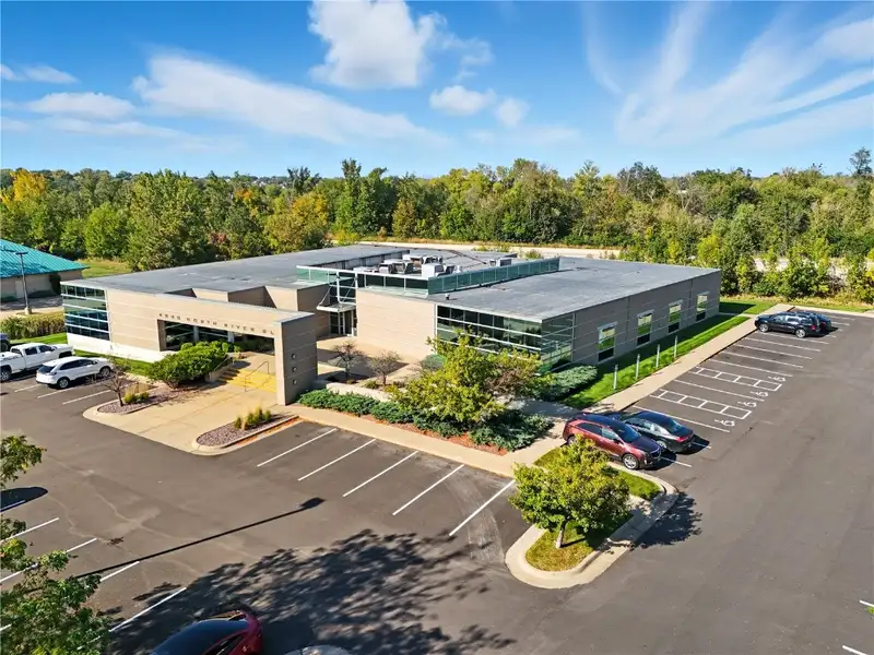 Class a Office Building with Highway Visibility in Cedar Rapids Professional Park
