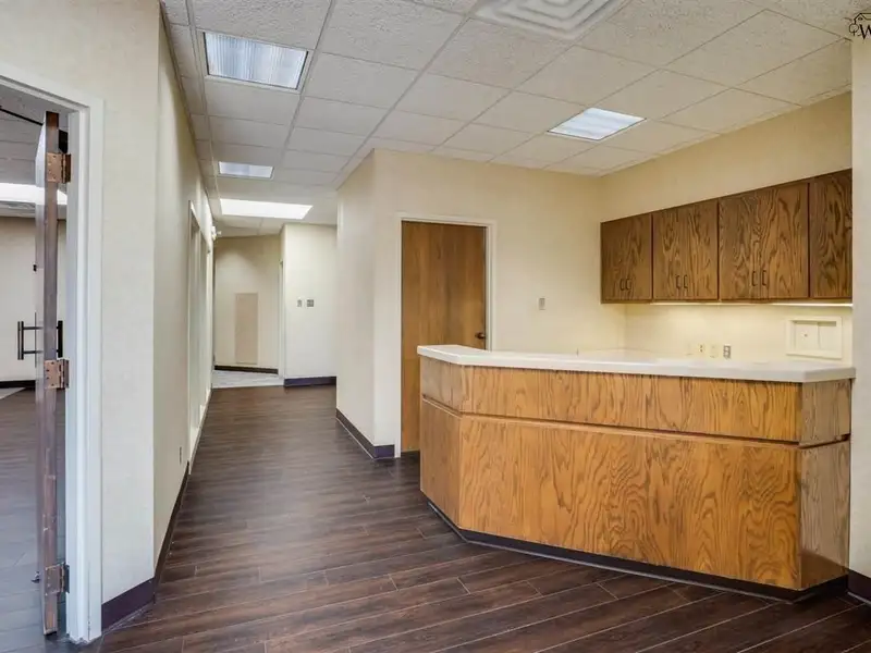 Warehouse and Office Complex in Business Park, 2716 Commerce, Excellent Truck Access