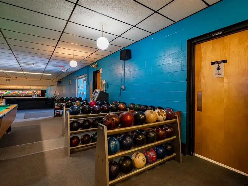 Turn-key Bowling Alley and Real Estate in Winneconne with 16 Lanes and 14,000 Sq Ft