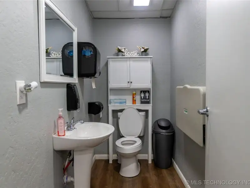 Versatile 5200+ Sf Commercial Property with Walk-out Basement in Prime Location