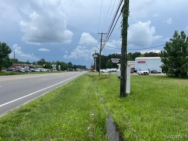 Commercial Property on 3.473 Acres with 286' Frontage on Washington Hwy, Hanover County