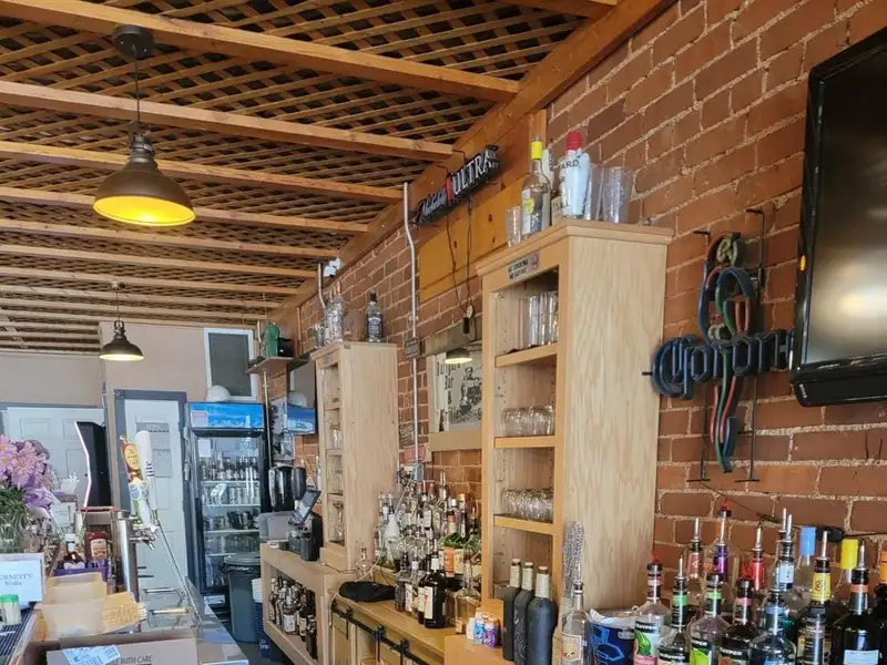 Investment Opportunity: Restaurant with Apartment and Additional Parking Near I-74