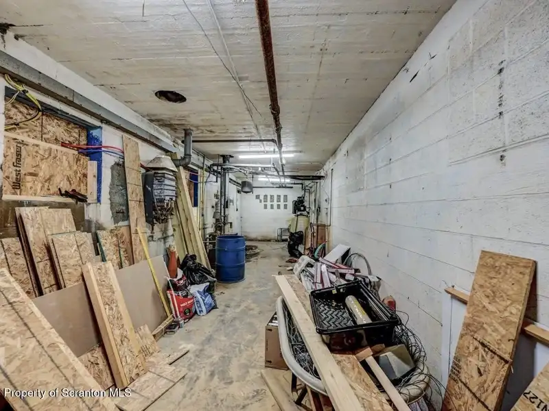 Mixed-use Building with Retail Space and Parking for Sale in Prime Location
