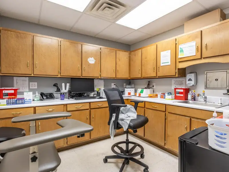 Medical Office Space for Lease in Cleveland, Tn – 12 Exam Rooms and Additional Features