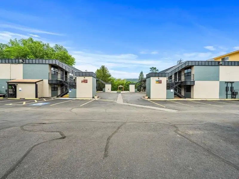 Turnkey Quality Inn Hotel in Prime Durango Location with 48 Updated Guest Rooms