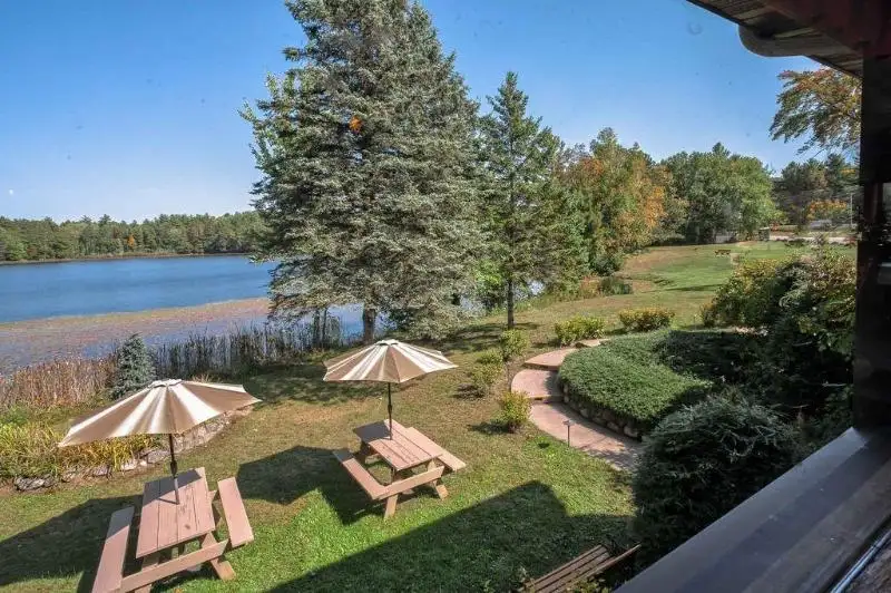 Turnkey Restaurant with Scenic Lake Views in Northwoods Location