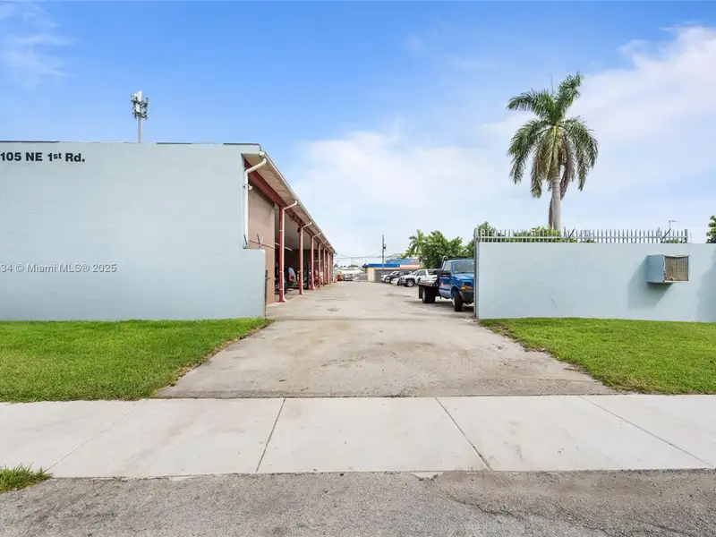 Established Auto Service Business for Sale in Prime Homestead Location