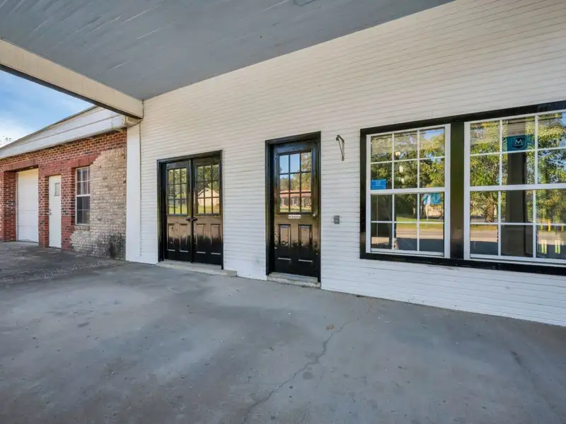 Versatile Commercial Storefront in Growing Lyles, Tn with Ample Parking Options