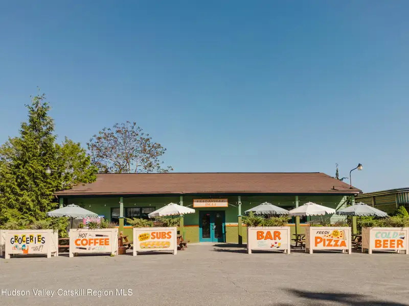 Mixed-use Commercial Property with Vintage Diner and Deli in Elizaville, Hudson Valley