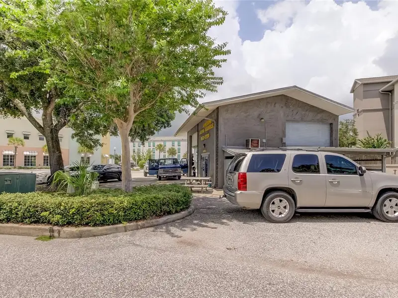Auto Repair Shop for Sale in Established Oldsmar Location with Equipment and Storage
