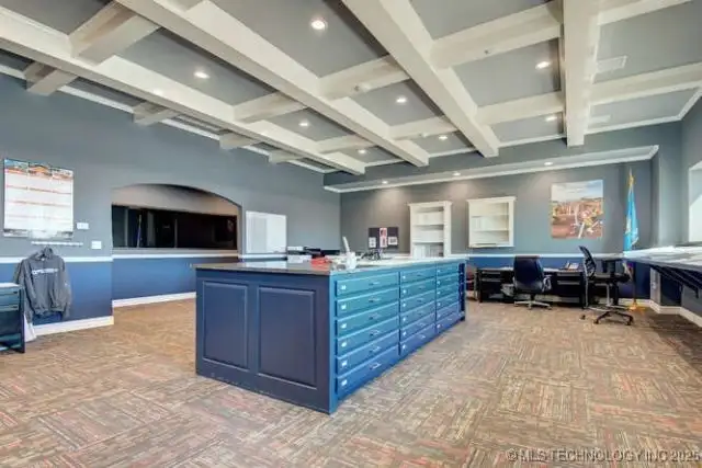 Modern Office/warehouse for Lease in Commercial General Zone - 22,080 Sf Total Space