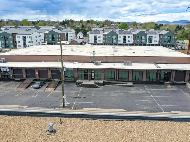 Centrally Located Multi-tenant Flex/warehouse Property in Denver, Colorado