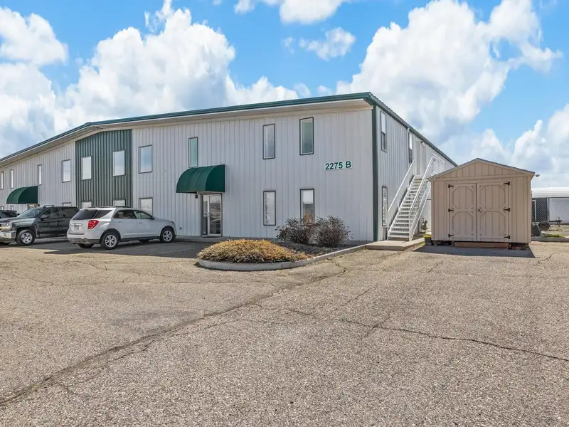 Office and Warehouse with Quonset Hut on 0.45 Acres, Fully Fenced