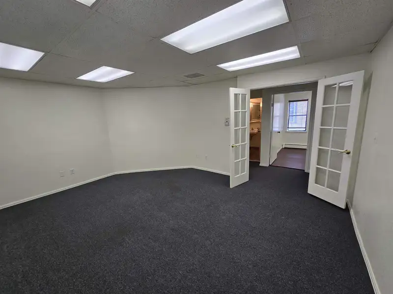 Historic Victorian Office Building in Downtown with Modern Suites and Parking