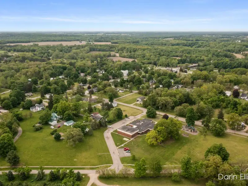Versatile 15,000+ Sq Ft Mixed-use Building with Apartments and Office Spaces