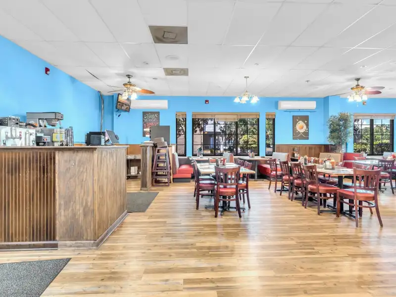 Established Restaurant for Sale in Prime Pawleys Island Location with Turn-key Opportunity