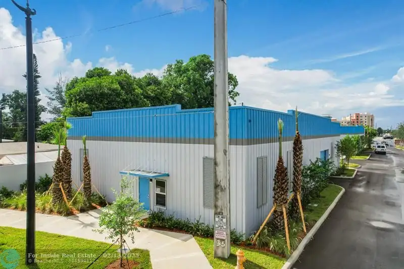 New 10,000 Sq Ft Warehouse Space in Central Pompano Beach with B-4 Commercial Zoning