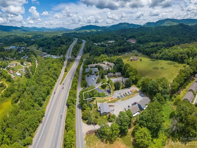 Two Commercial Buildings with Office and Studio Apartment in Clyde, Close to Amenities