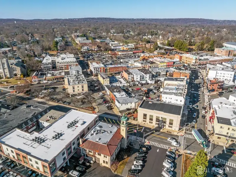 Freestanding Retail/office Building in Downtown Westfield with Parking and Dual Entrances