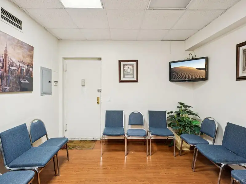 First Floor Office Unit in Forest Hills Co-op with Five Private Offices