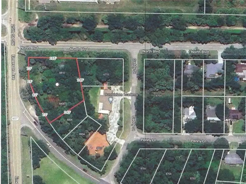 Commercial Corner Lot with Existing Residence in Lakewood Park, 31,140 Sq Ft