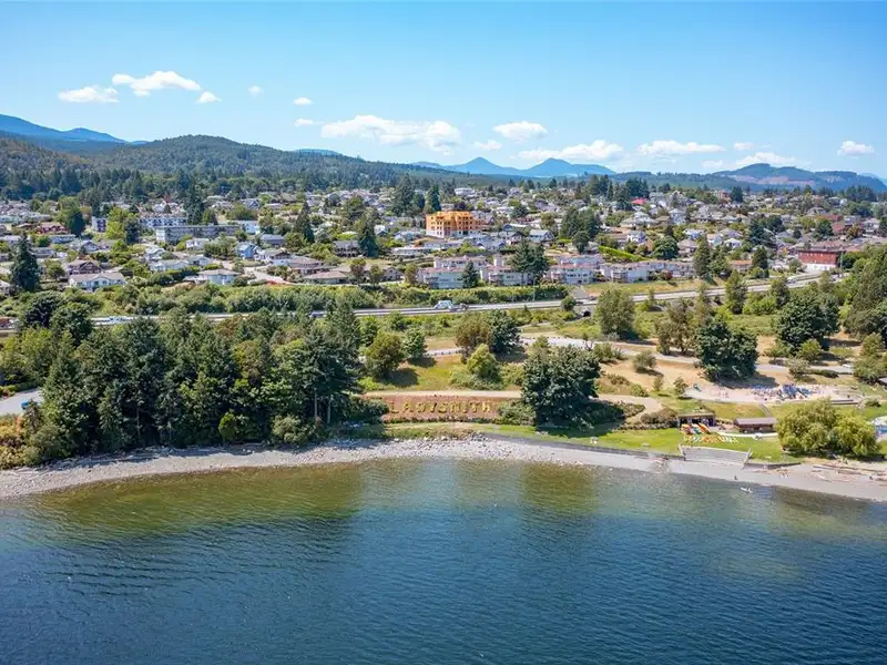 Ocean View 5-plex Apartment Building in Ladysmith with Development Potential