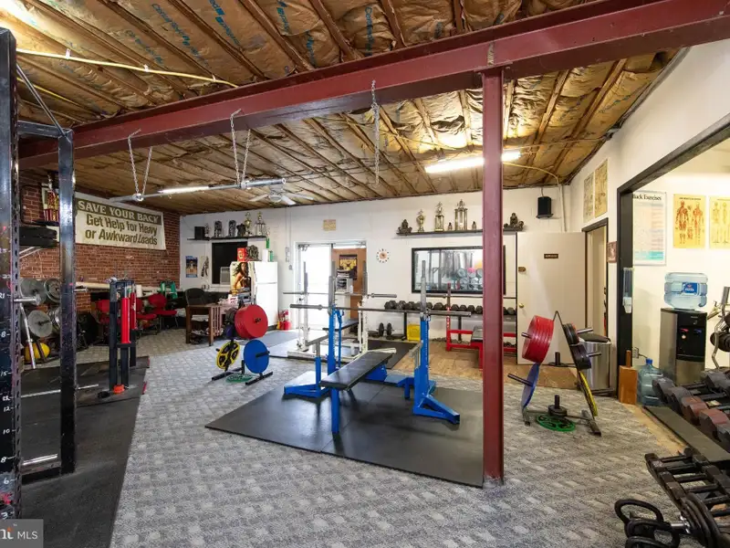 Mixed-use Commercial Property with Office, Garage, and Apartment in Flourtown