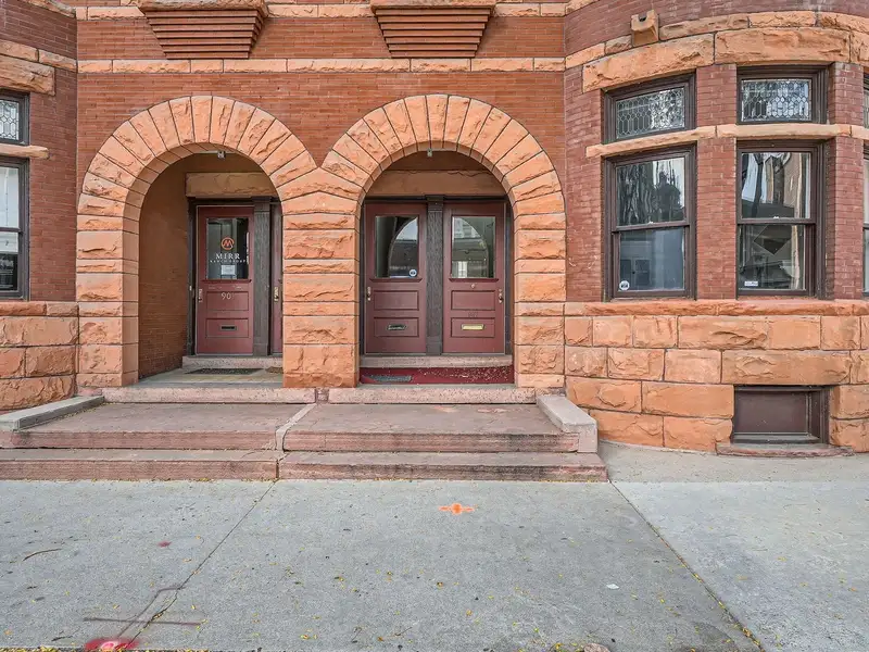Fully-leased Culinary Investment: 10 Kitchen Stations in Central Location