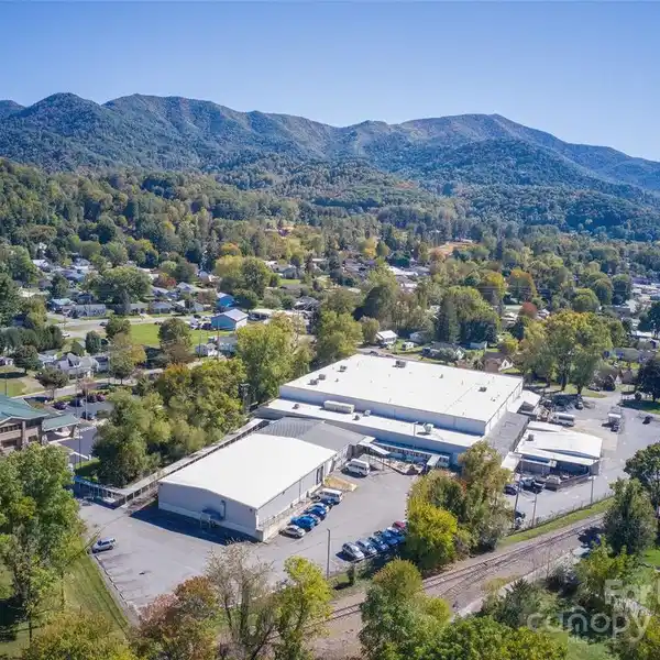 Commercial Lease