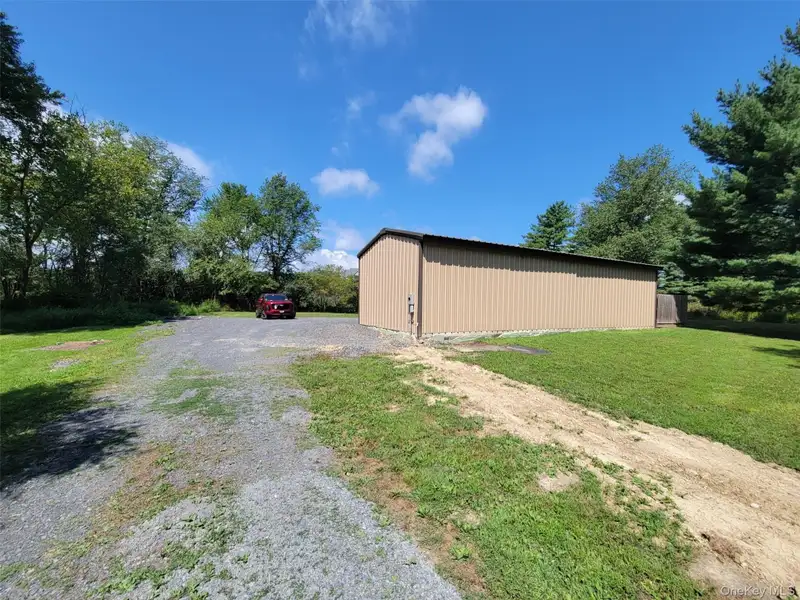 Versatile 1,200 Sq. Ft. Workshop with Overhead Doors in Campbell Hall