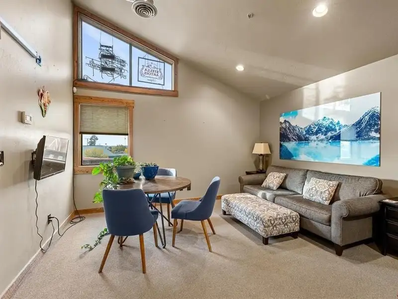Multi-use Commercial Property with Established Tenants in Durango's Growing Market