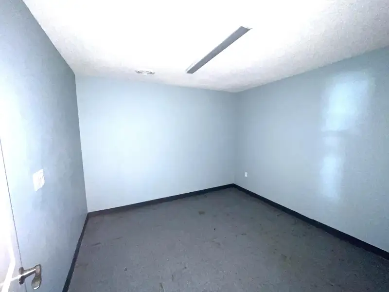Versatile Commercial Property on Highway 25 N, Corbin with Showroom and Office Spaces