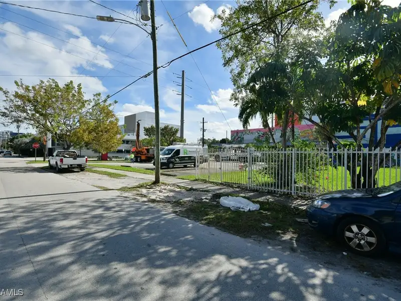 Mixed-use Development Opportunity in Wynwood Norte - 5750 Sf Lot Near Design District