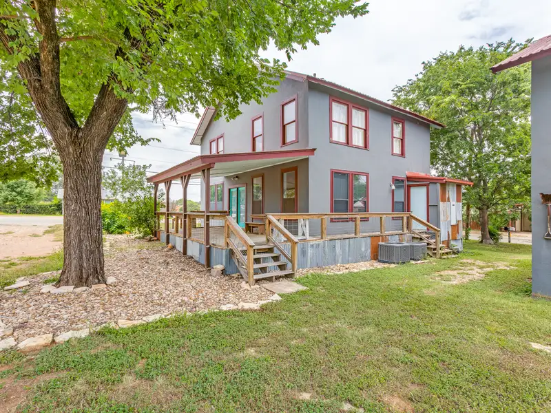 Historic Two-story Commercial Building with Garage Loft Apartment in Prime Location