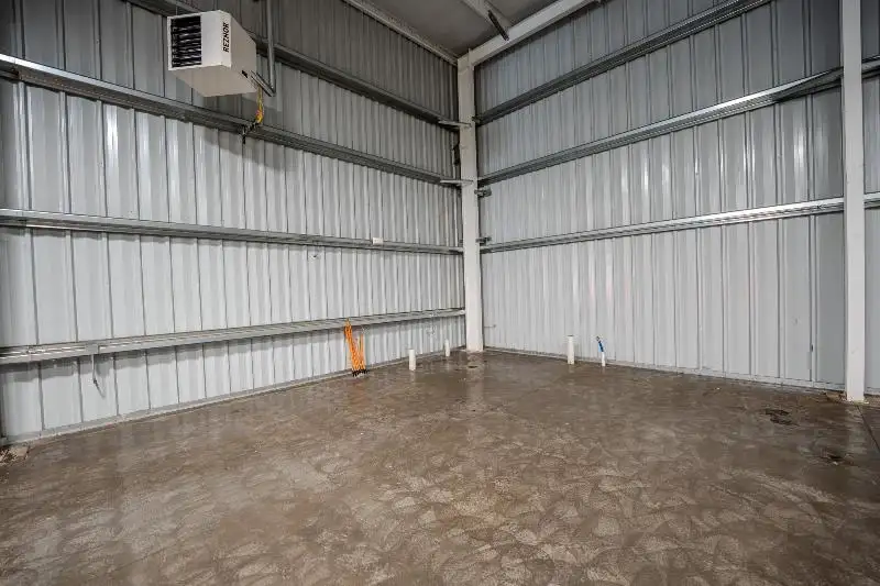 Prime Retail and Warehouse Buildings for Sale on Main St with High Traffic Counts