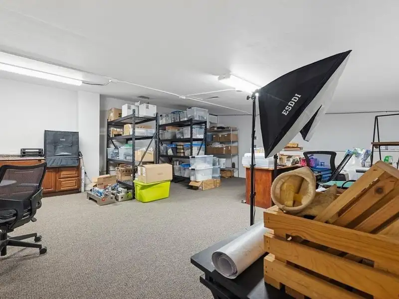 Industrial Office/warehouse Space in Bodo Park with On-site Parking and City Utilities