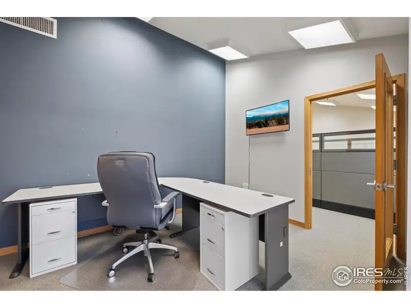 Partially Furnished Office Suite for Lease in Fort Collins - 1,846 Sf