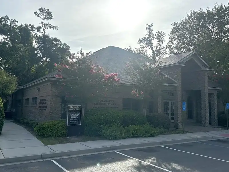 Upscale Medical Office in Greystone Professional Centre with Flexible Layout and Dual Practices