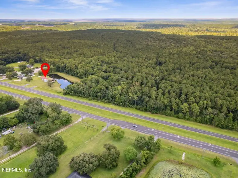 5.04-acre Mixed-use Parcel with Home and Shop in Nassau County