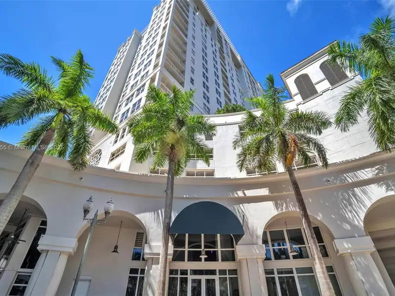 Turn-key Mediterranean Restaurant in Prime Florida Location with 240 Seating Capacity