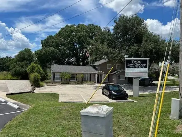 Professional Office Space in Original Carrollwood with Flexible Floor Plan and New Roof