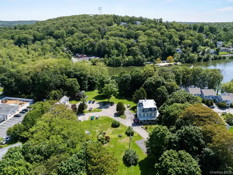 4.6-acre Lakefront Development Site on Route 6 in Mohegan Lake, Westchester County