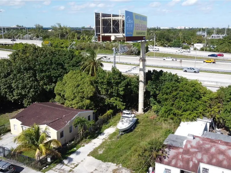 Mixed-use Development Opportunity in Wynwood Norte - 5750 Sf Lot Near Design District