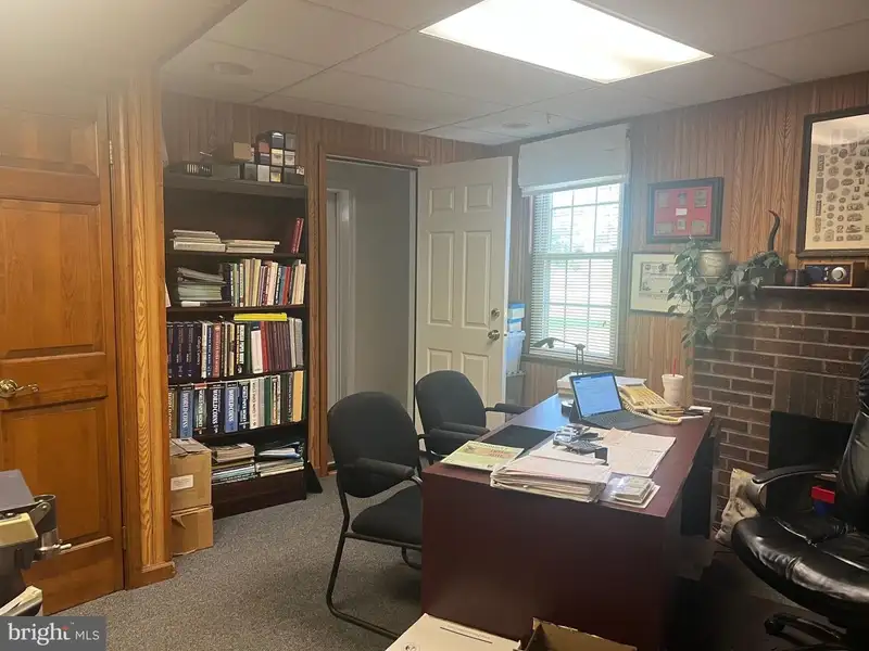 Well-maintained Office Building in Media, Middletown Township with Multiple Offices and Garage