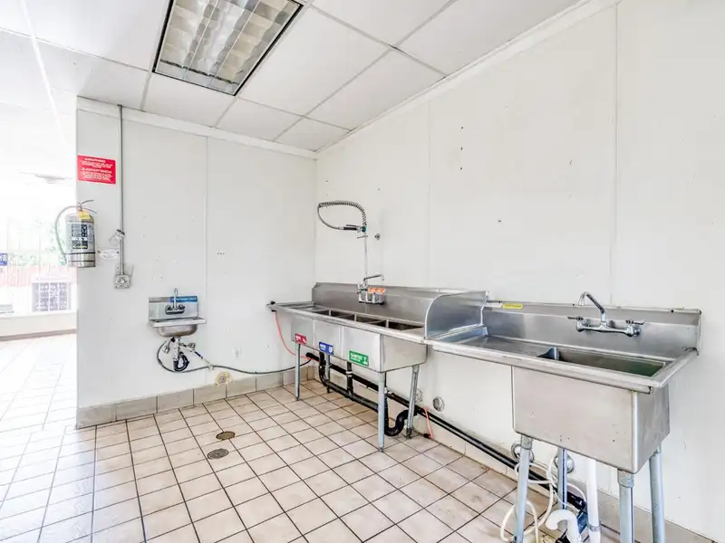 Single Story Free-standing Building with Dual Retail Spaces Near Va Hospital Fresno