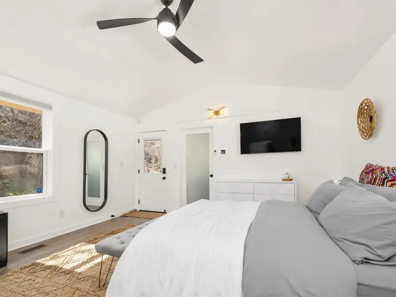 Renovated 1920s Bungalow with River Views and Short-term Rental Potential Near Downtown Asheville