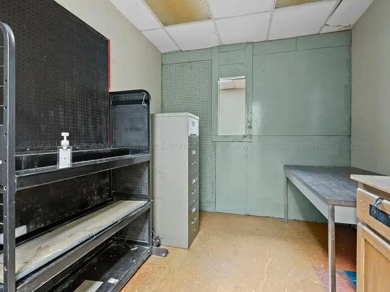 Versatile 8,370 Sqft Property with Storage and Kitchen Near Interstate