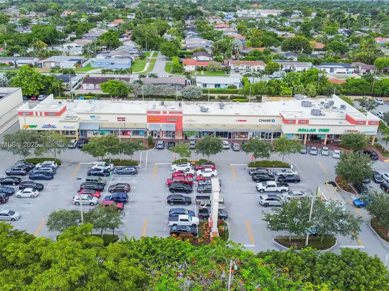 Turn-key Gnc Franchise for Sale in Prime South Miami Location