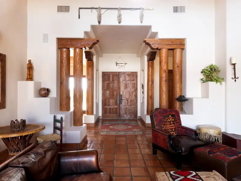 Luxury Estate with Stunning Views, Pool, Wine Cellar, and Extensive Amenities in Friant